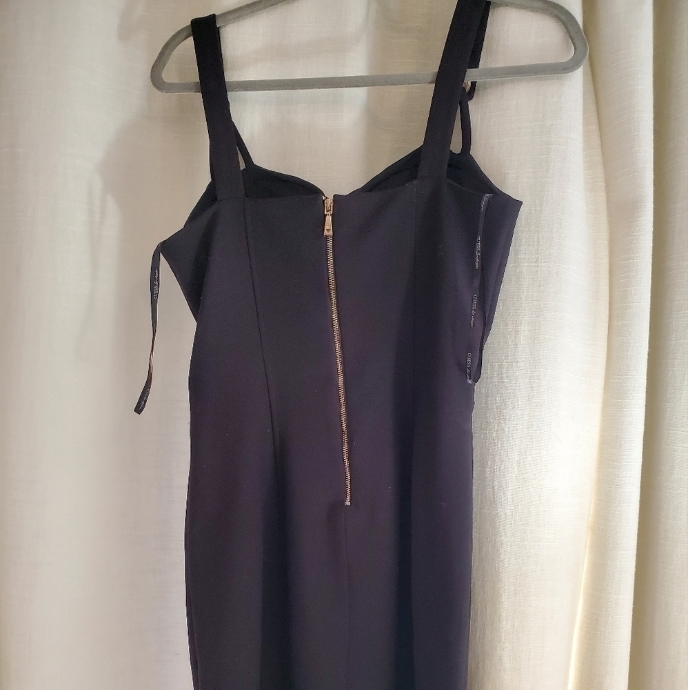 Guess - Picture 5 of 5